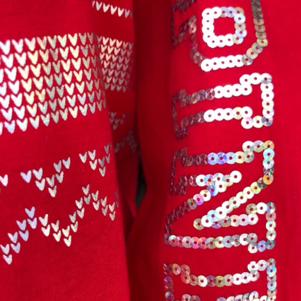 Limited PINK Christmas Chicago Christmas Mock neck - Picture 3 of 3